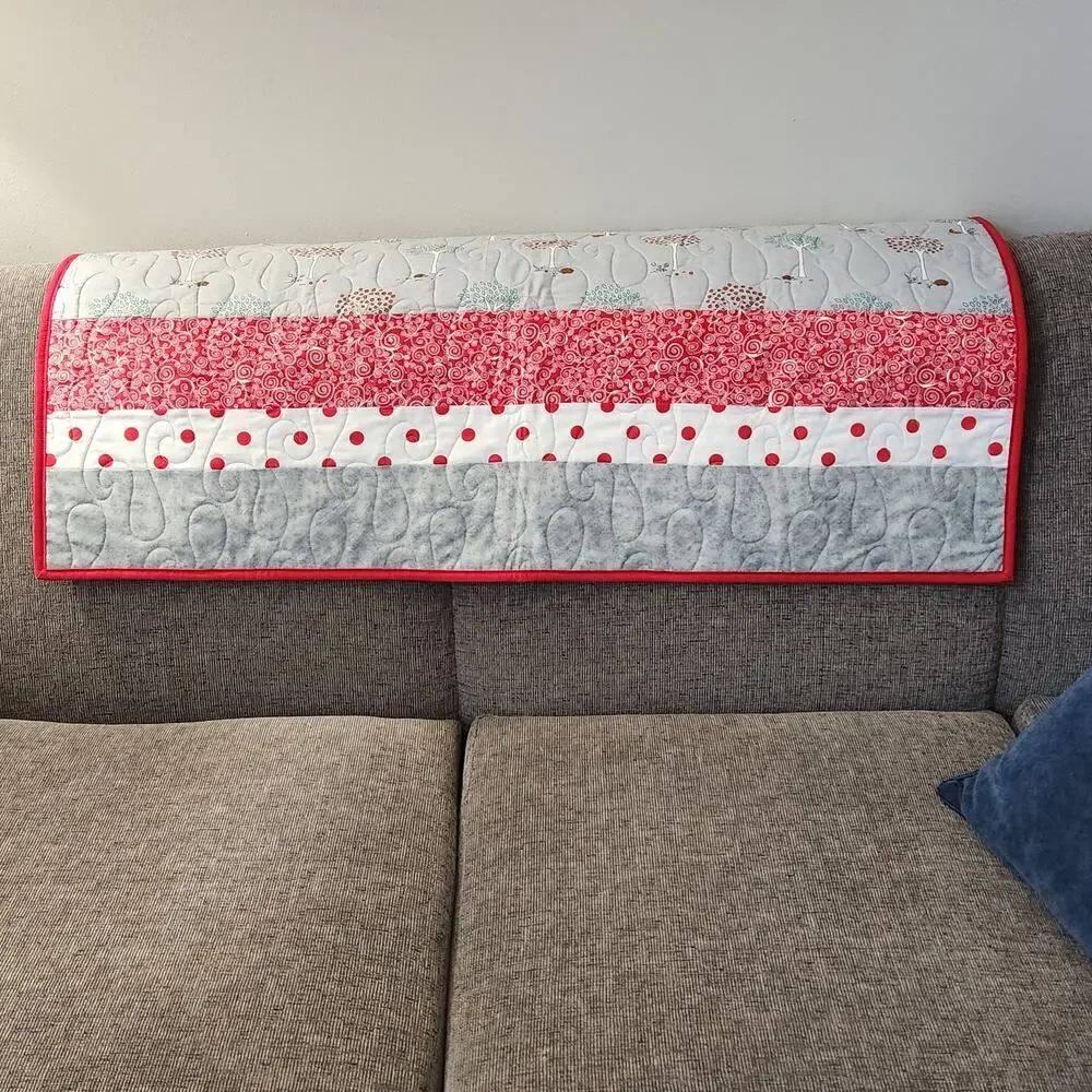 Handmade, New Lap quilt Trees Gray Red Cream 40X40